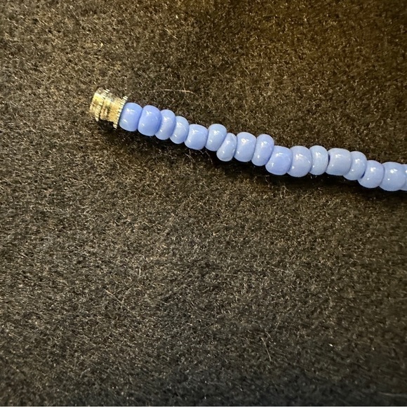 Purple & red beaded turtle bracelet with screw clasp - Picture 6 of 10